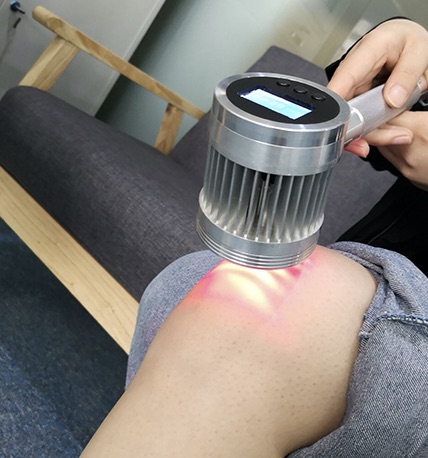 Low Level Laser Therapie. Pijnbestrijding en genezing Softlaser. max